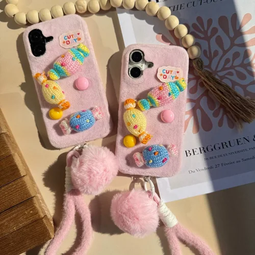 قاب شکلات کاموایی با آویزC006091