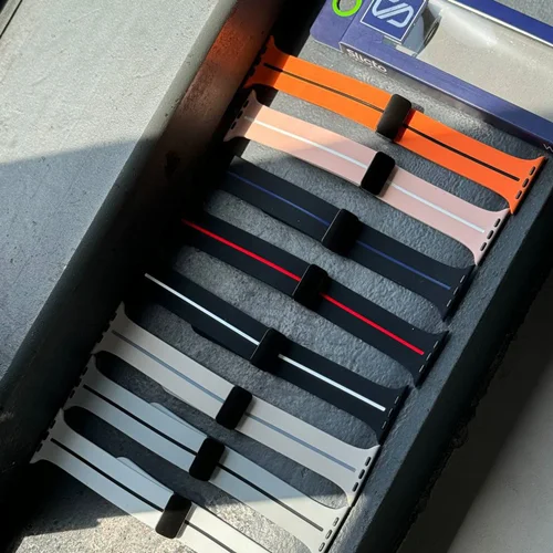 بند اپل واچ سیلکونی مگنتیI000400