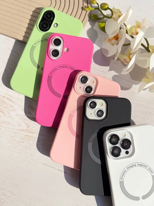 قاب سیلیکونی با مگ سیفC006077